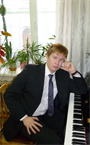 Павел Николаевич - репетитор по музыке
