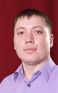 Рустам Олегович - репетитор по информатике