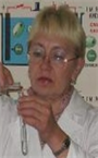 Татьяна Леонидовна - репетитор по химии и биологии