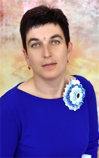 Светлана Валерьевна - репетитор по химии и биологии