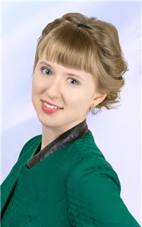 Александра Александровна - репетитор по биологии и химии