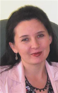 Лариса Геннадьевна - репетитор по французскому языку и английскому языку