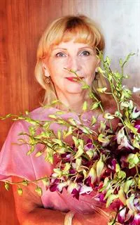 Ирина Олеговна - репетитор по биологии