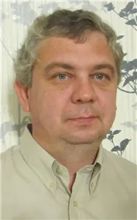 Андрей Леонидович - репетитор по математике и физике