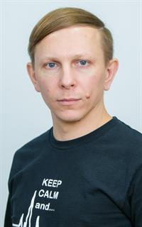 Илья Алексеевич - репетитор по информатике