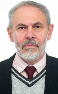 Владимир Олегович - репетитор по математике