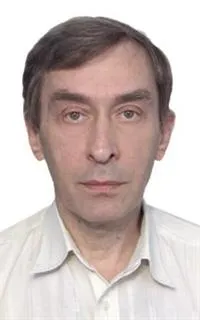 Олег Васильевич - репетитор по физике