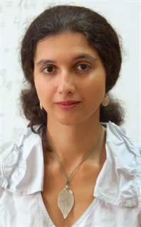 Дана Александровна - репетитор по химии и математике