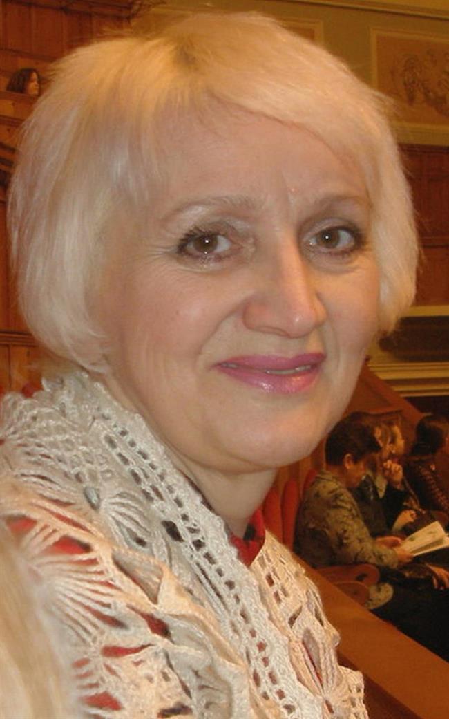 Алла Юрьевна - репетитор по химии