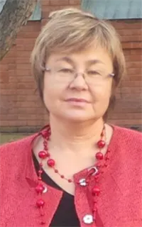 Марина Владимировна - репетитор по математике и физике