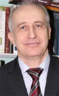 Сергей Алексеевич - репетитор по истории и обществознанию