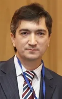 Марк Иванович - репетитор по математике, физике и информатике