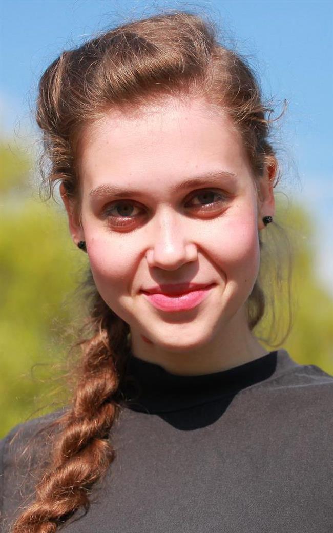 Полина Сергеевна - репетитор по химии и биологии
