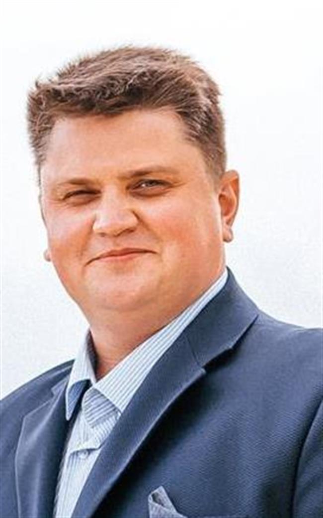 Иван Игоревич - репетитор по химии