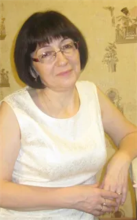 Елена Валентиновна - репетитор по химии