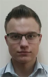 Артем Олегович - репетитор по математике и физике
