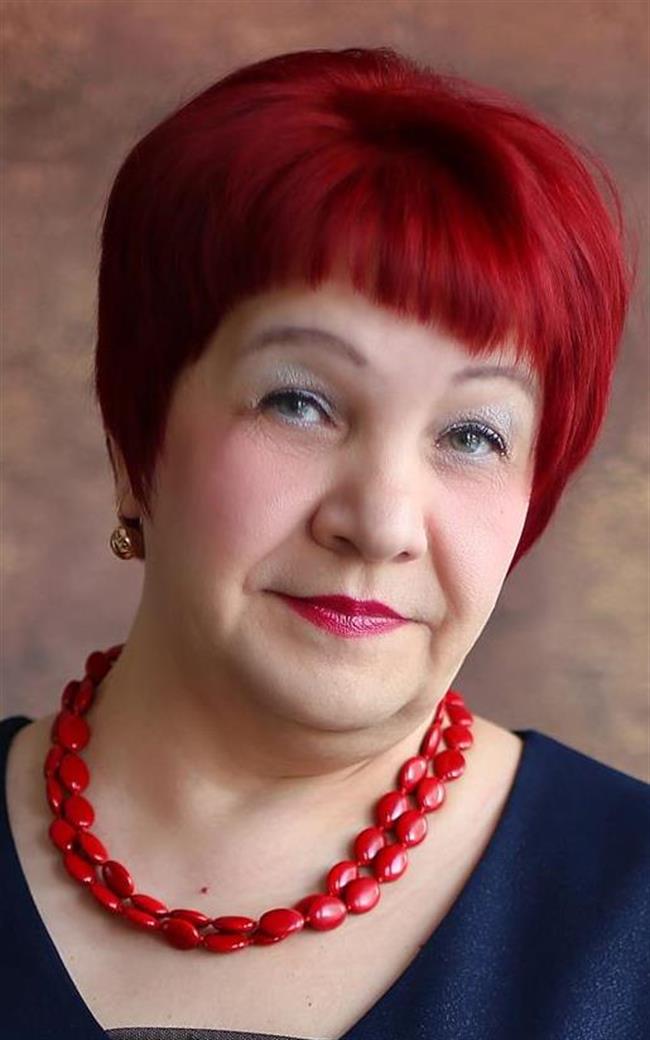 Марина Станиславовна - репетитор по русскому языку и литературе