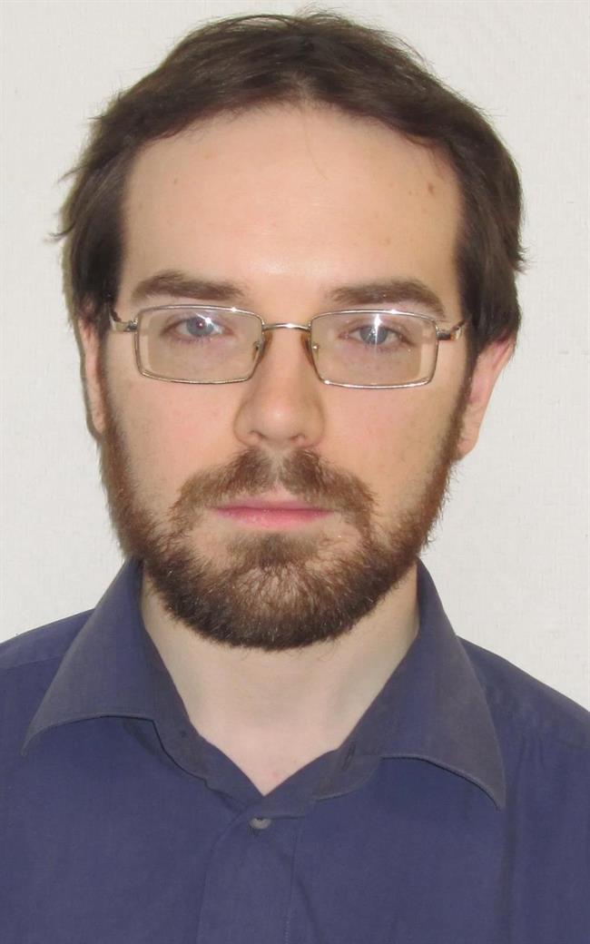Дмитрий Эрикович - репетитор по химии, физике и математике
