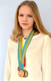 Александра Владимировна - репетитор по математике, физике и информатике