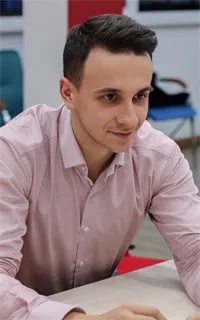 Никита Максимович - репетитор по математике и физике