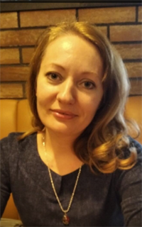 Марина Михайловна - репетитор по истории и обществознанию