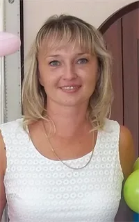 Тамара Валерьевна - репетитор по предметам начальной школы