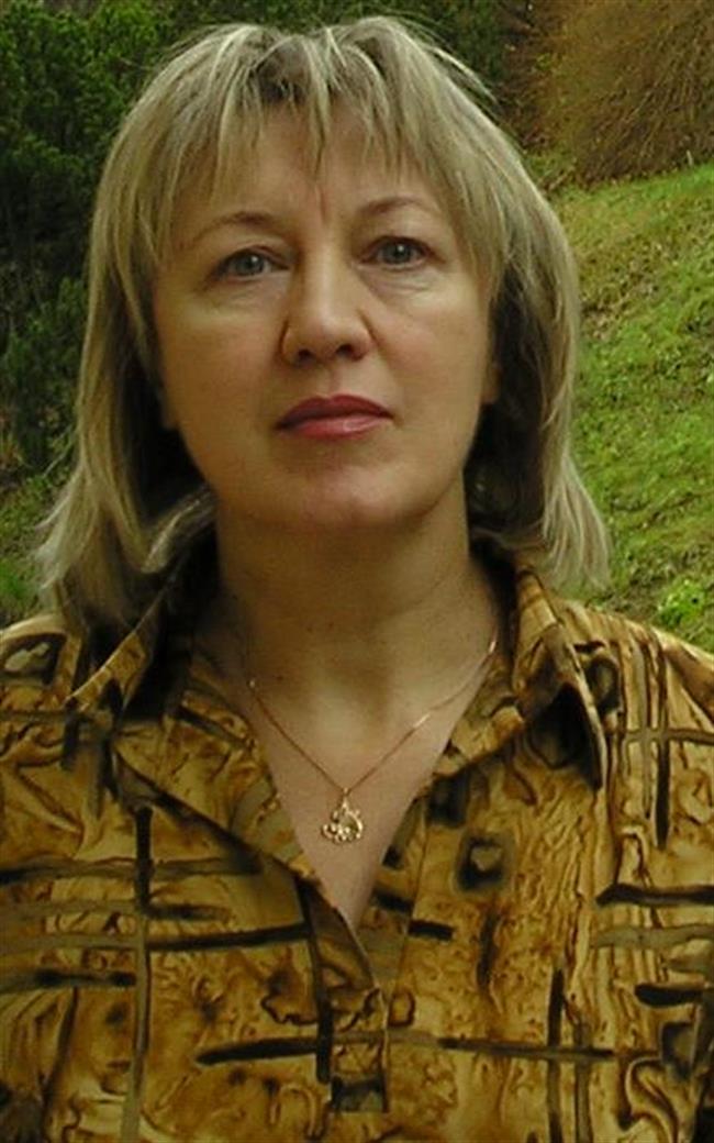 Зоя Ивановна - репетитор по немецкому языку