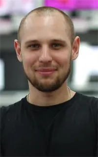 Максим Владимирович - репетитор по истории и обществознанию