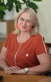 Анна Ивановна - репетитор по английскому языку и французскому языку