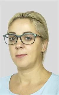 Диана Юрьевна - репетитор по английскому языку и русскому языку