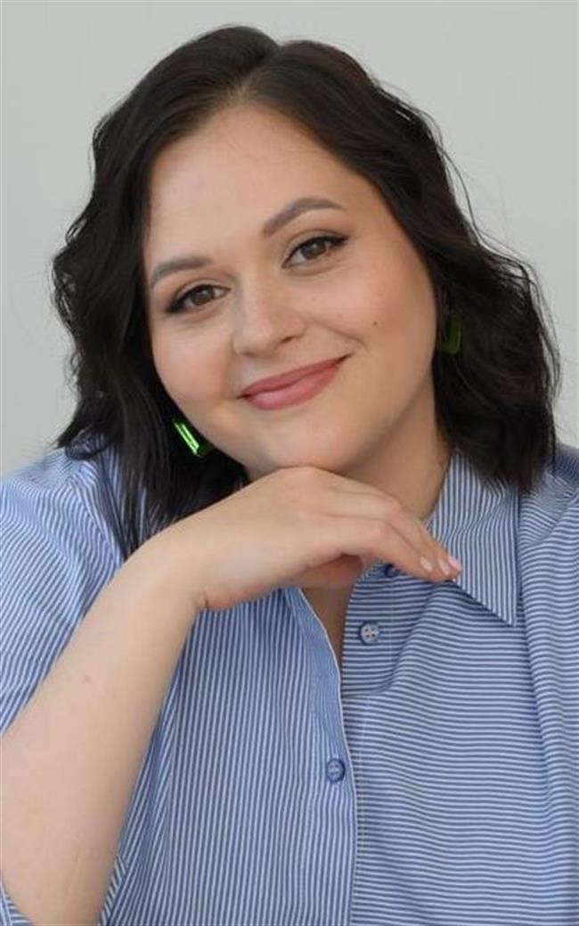 Александра Сергеевна - репетитор по русскому языку