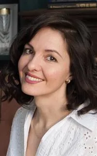 Юлия Владимировна - репетитор по английскому языку и испанскому языку