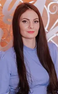 Алена Валерьевна - репетитор по обществознанию