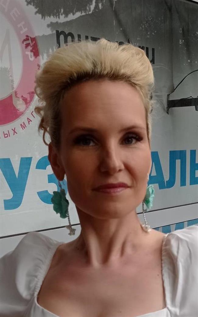 Юлия Аркадьевна - репетитор по английскому языку