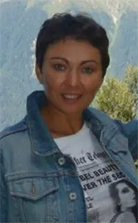 Ольга Юрьевна - репетитор по французскому языку и английскому языку