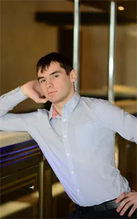 Алексей Олегович - репетитор по географии и математике