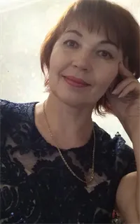 Ирина Алексеевна - репетитор по химии и биологии