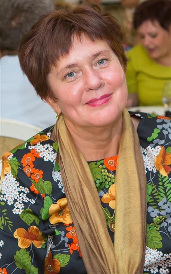 Ирина Борисовна - репетитор по русскому языку и литературе
