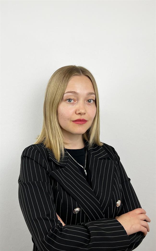 Ксения Владимировна - репетитор по истории и обществознанию
