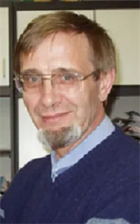 Валерий Иванович - репетитор по математике и информатике