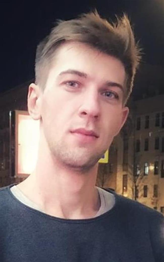 Дмитрий Александрович - репетитор по математике, физике и информатике