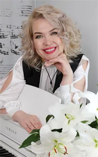 Валерия Александровна - репетитор по музыке и другим предметам