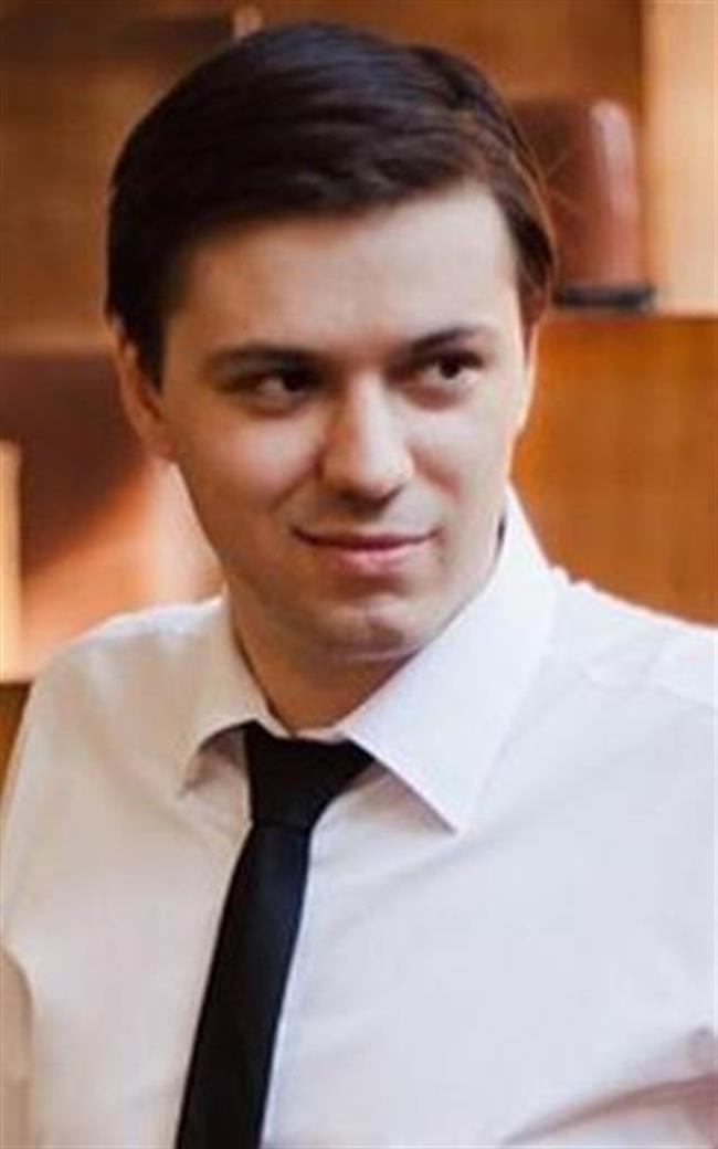 Александр Николаевич - репетитор по биологии и географии