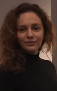 Дарья Михайловна - репетитор по русскому языку, английскому языку и французскому языку