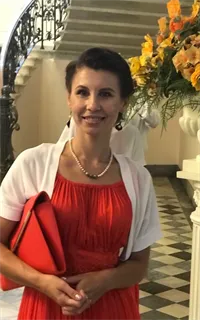 Юлия Геннадьевна - репетитор по истории и обществознанию