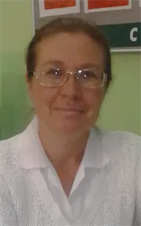 Валентина Николаевна - репетитор по химии