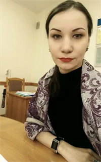 Оксана Олеговна - репетитор по предметам начальной школы и подготовке к школе