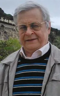 Сергей Борисович - репетитор по экономике и математике