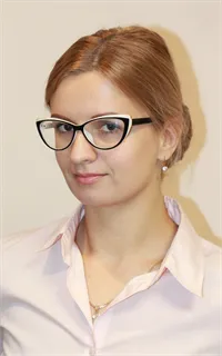 Марина Вадимовна - репетитор по математике и английскому языку