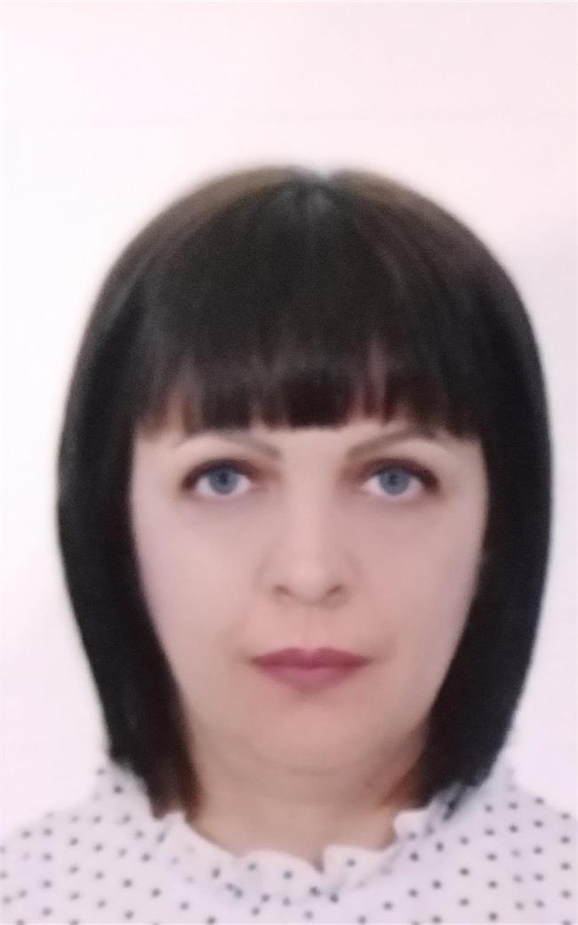 Светлана Николаевна - репетитор по предметам начальной школы